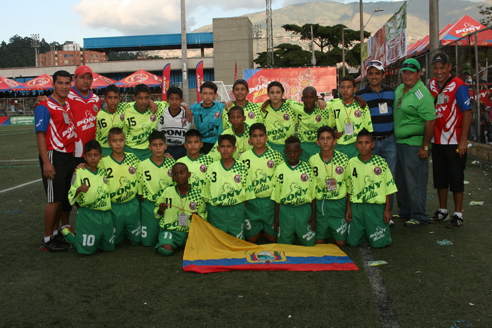Escuela Metropolitana de Fútbol (Ecuador)