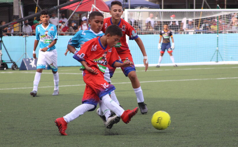 Resolución Nº4 de la Comisión de Inscripciones Babyfútbol Colanta Medellín.