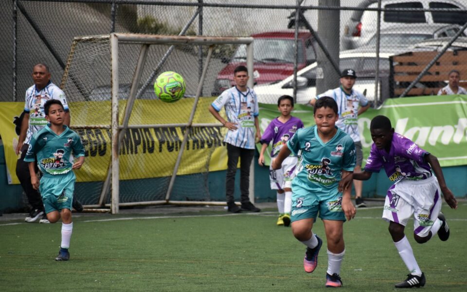 Antonio Nariño y Granizal recibieron el Babyfútbol Colanta 2022-2023