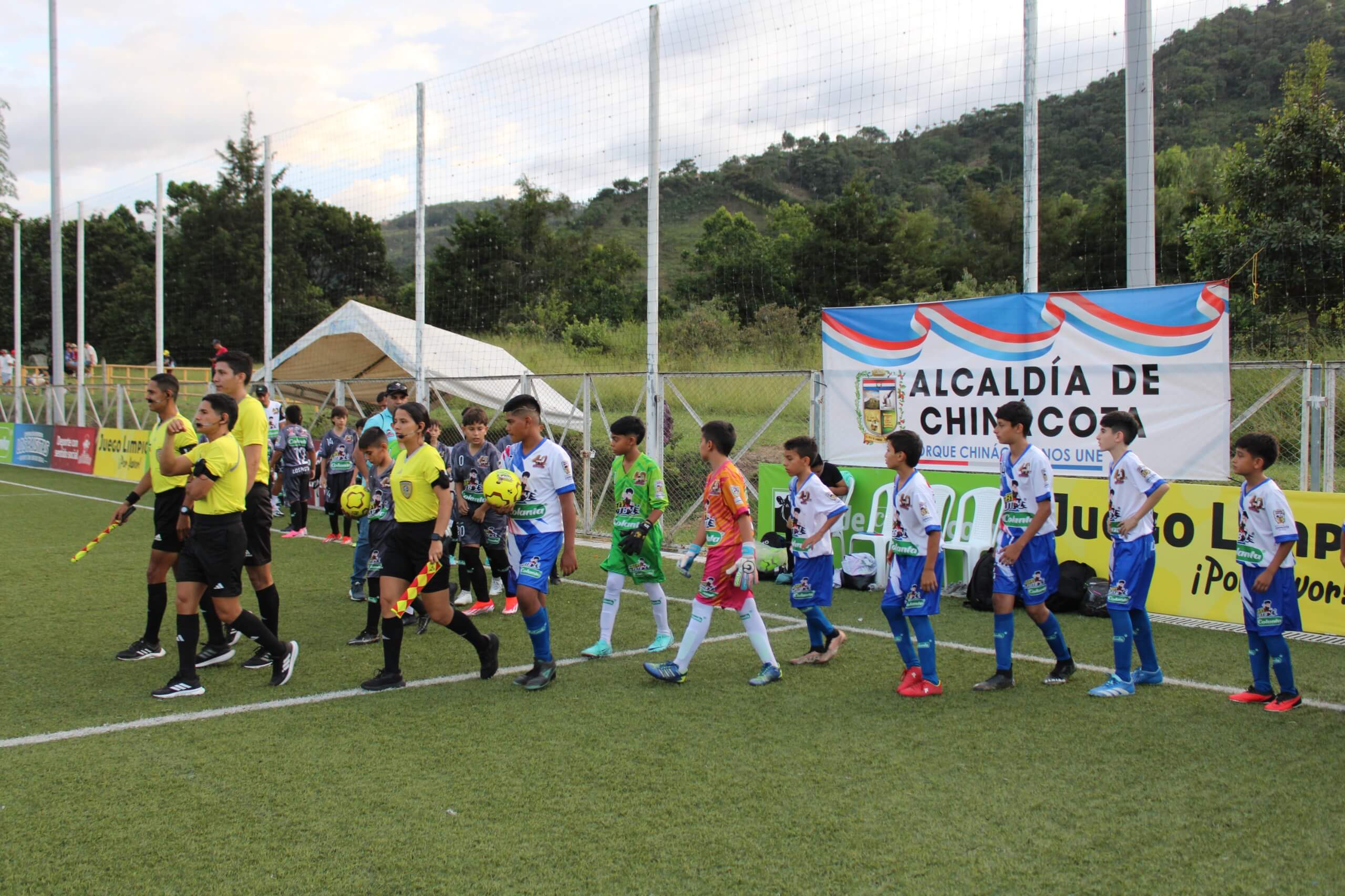 https://festivaldefestivales.com/wp-content/uploads/2024/08/cuartos-de-final-bayfut-chinacota-2024-2025.jpeg