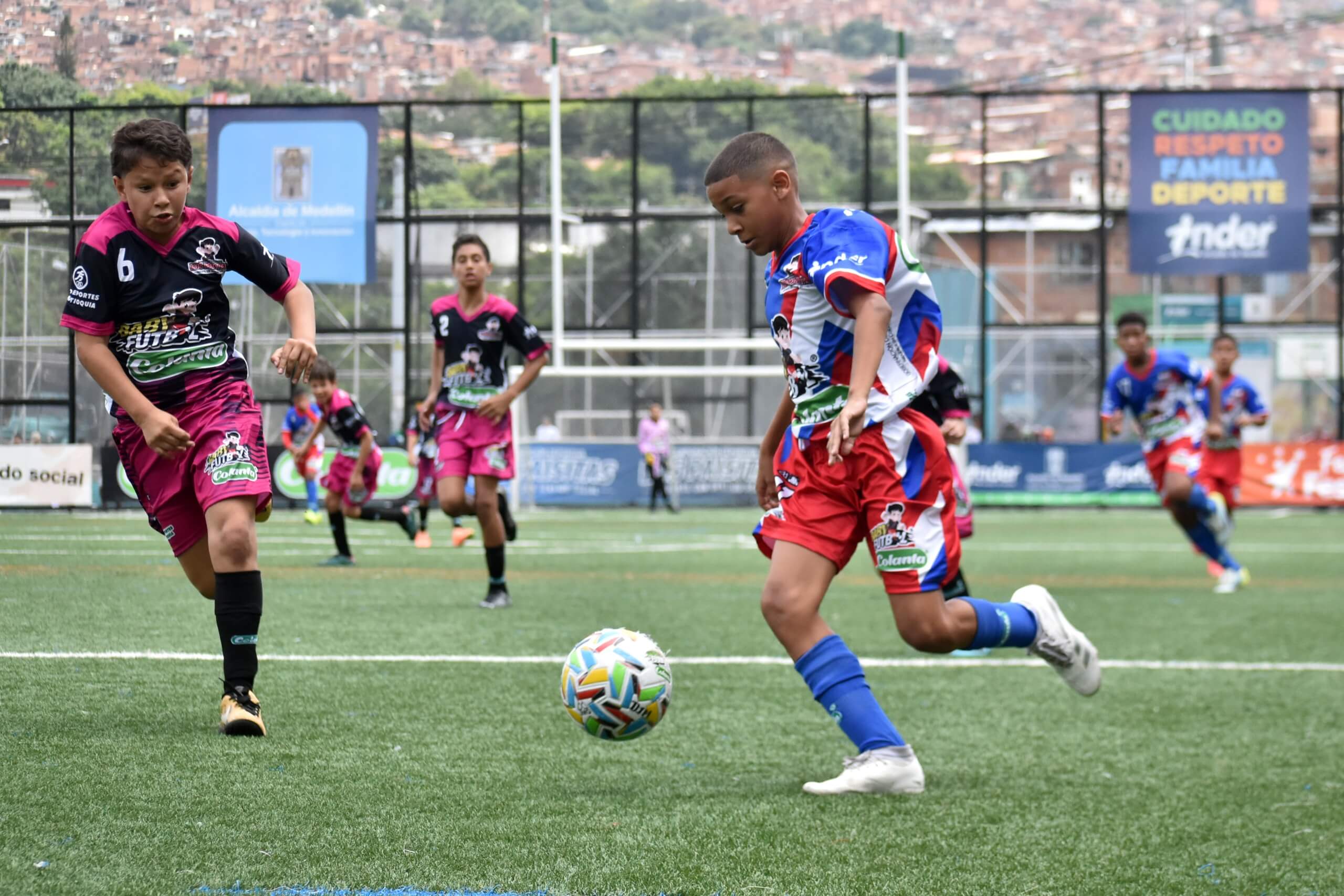 https://festivaldefestivales.com/wp-content/uploads/2025/06/arranco-babyfutbol-colanta-preselectivo-med-2025-2026.jpeg
