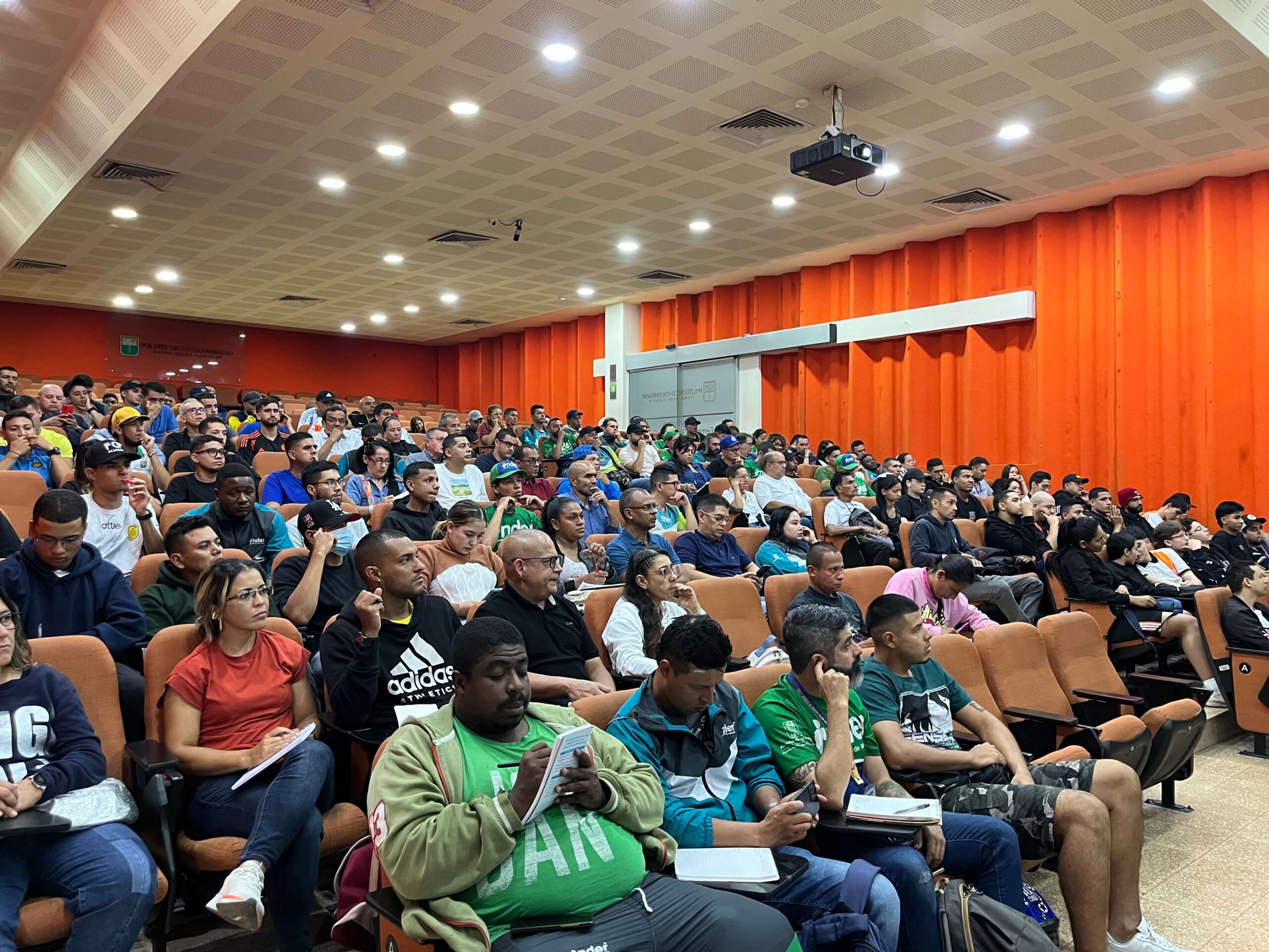 https://festivaldefestivales.com/wp-content/uploads/2025/09/nuevo-espacio-academico-paisitas-2025-scaled.jpeg
