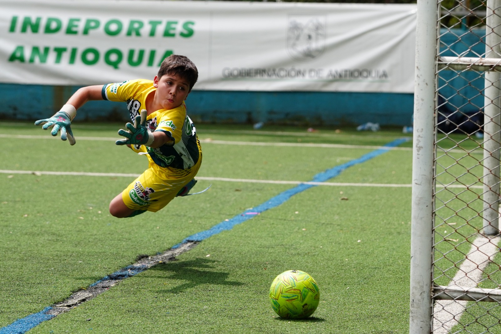 valle-de-aburra-selectivo-babyfutbol-colanta-1