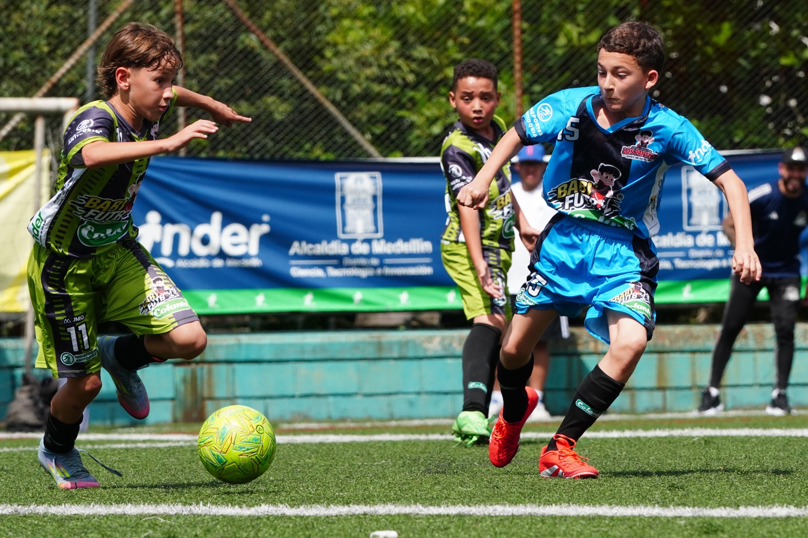 https://festivaldefestivales.com/wp-content/uploads/2025/11/once-clasificados-fase-final-babyfutbol-colanta-2025-2026.jpg